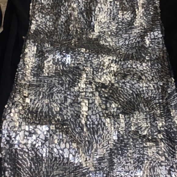 Silver embroidery top by Bebe - Picture 5 of 8